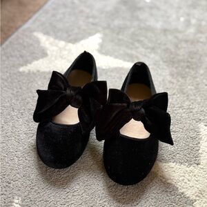 Old Navy Girls Black Velvet Bow Ballet Flats
